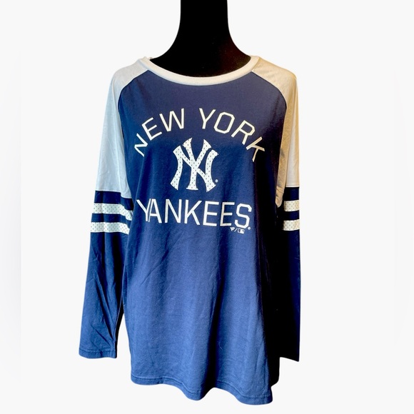Fanatics Tops - NWOT Fanatics MLB New York Yankees Long Sleeve Navy Baseball Shirt, Size XL